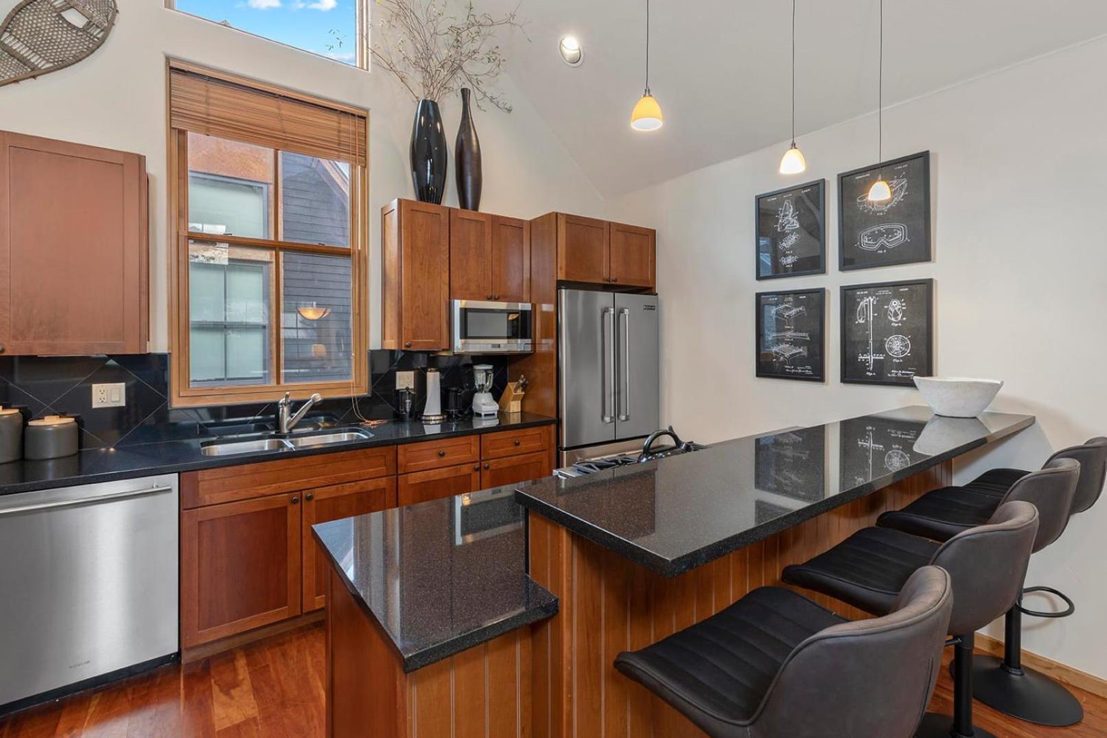 3Br 3 1 2Ba Center Of Everything New Listing On Our New Home Telluride Eksteriør billede