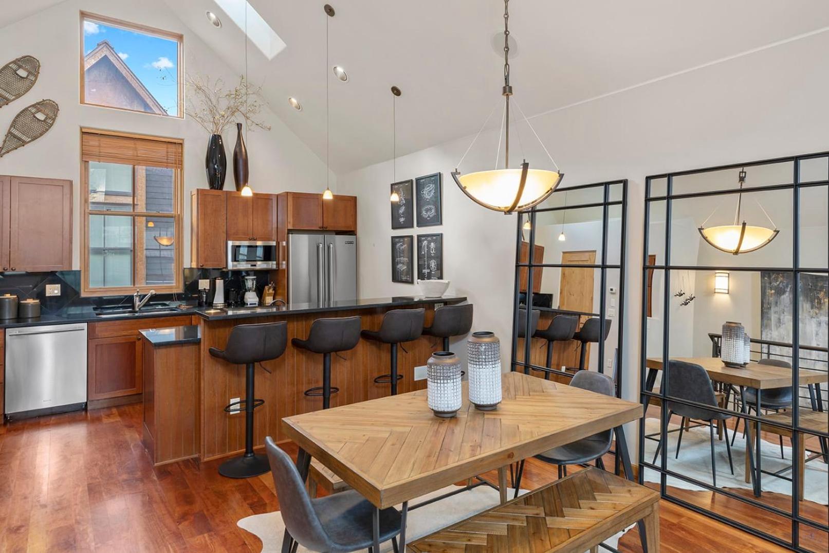 3Br 3 1 2Ba Center Of Everything New Listing On Our New Home Telluride Eksteriør billede